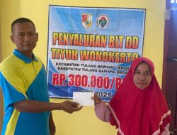 Selain Penyaluran Blt ,Pemerintah Tiyuh Wonokerto Juga Bagikan Honor Guru Ngaji Dan Kader Posyandu